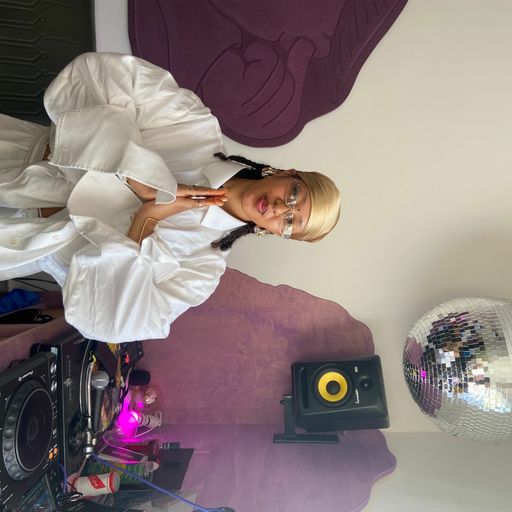 IMELDA's LABORATORY: SUNDAY SERVICE; DIGITAL CHURCH w. (DJ) IMELDA - September 2023