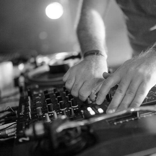 SoulBrigada's Basement Tales DJ-Set live @ Poolbar Festival (Feldkirch) 17.07.2015