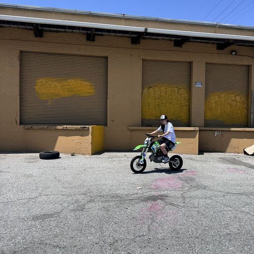 Happy Hour w/ Hu Dat - 4th December 2025