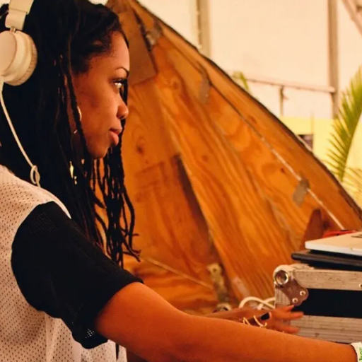 Artform Radio: Francesca Harding // 27-05-21