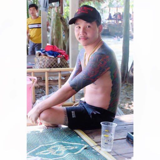 หลบหน่อยปลัดจะวิ่ง HBD เสี่ยอามนนท์