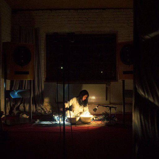 Cashmere Specials Signalling Distance #1: Tomoko Sauvage  06.05.2019
