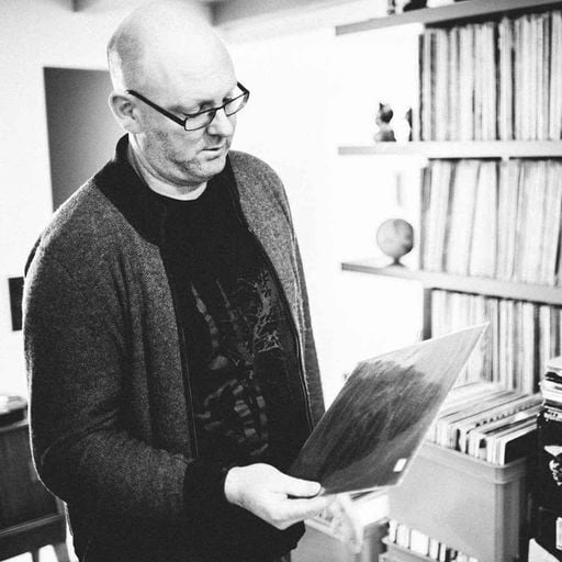 Stefaan (a.k.a. T-Quest) at "Behind The Beat" @ Radio SIS (Gent-Belgium) - 24 April 1994