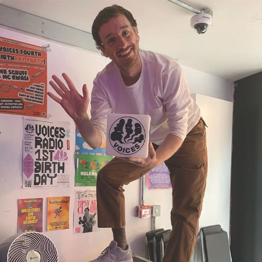 The Damn England Breakfast Show - 18/05/25 - [Voices Radio]