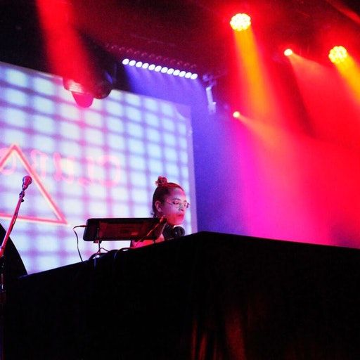 On the Floor – 8ulentina at Club Chai