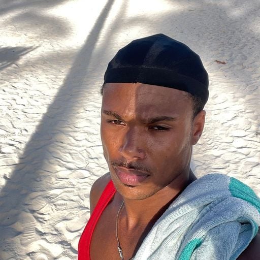 Amowia - Cue the Q - 5th November 2025