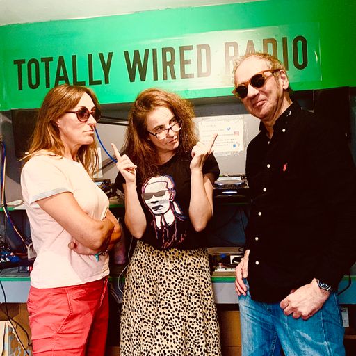 Eddie’s Angels - Erika Ts with guest hosts Sarah HB & Henry Scott-Irvine ~ 05.09.22