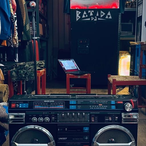 Looking for the Perfect Radio: Batida // 27-11-2025