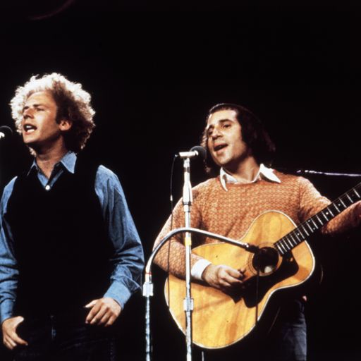 A Bit of Everything spins some Simon and Garfunkel tracks & interview with Graham Walker. 1/11/12