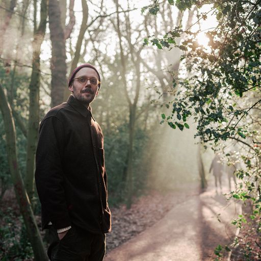 Worldwide Breakfast: Valentine Comar & Hector Plimmer // 11-06-2025