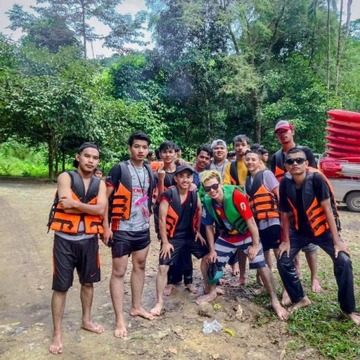 พวกพี่เป็นแต่เลีย By.สะระ