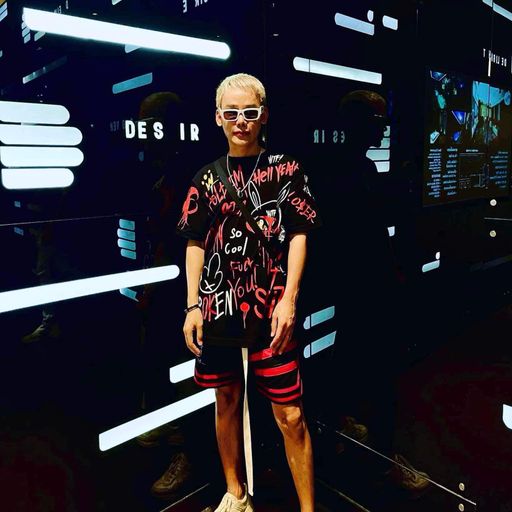 เอเอ กมด. เคยนอนมามากแล้ว ลองไม่นอนดูซะบ้างจะเป็นไร #EDM-Praewmeow