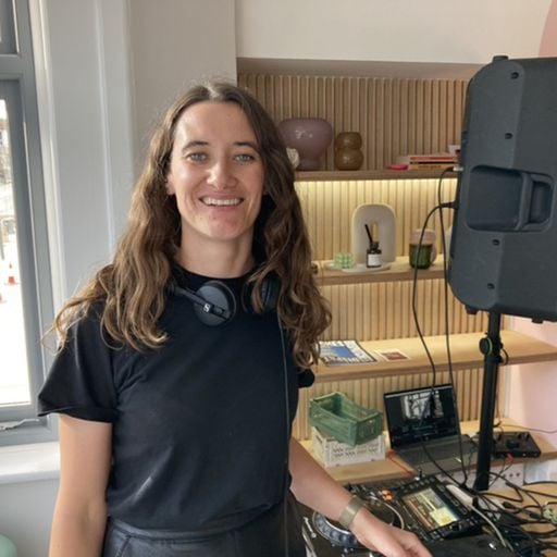 Megan Leo - MeMeMe Office Party @ Common Fiction (August 2022)