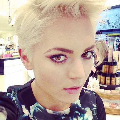 Danni Menzies 071014