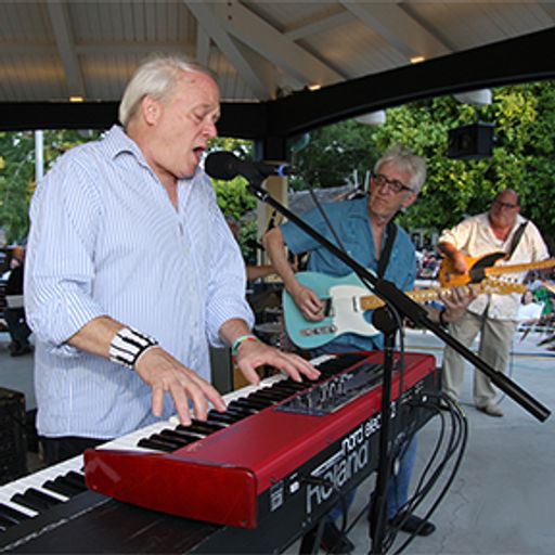 Live Archive Show #318 (Tribute to keyboardist Austin de Lone)