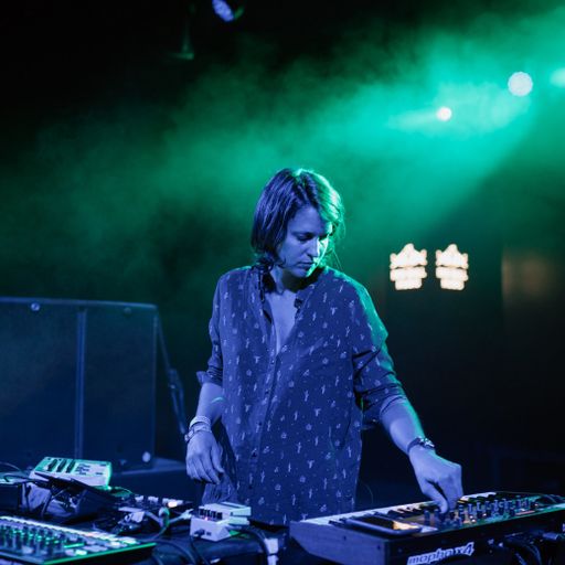 Chloé - Slow Mo live at SonarDôme 2018