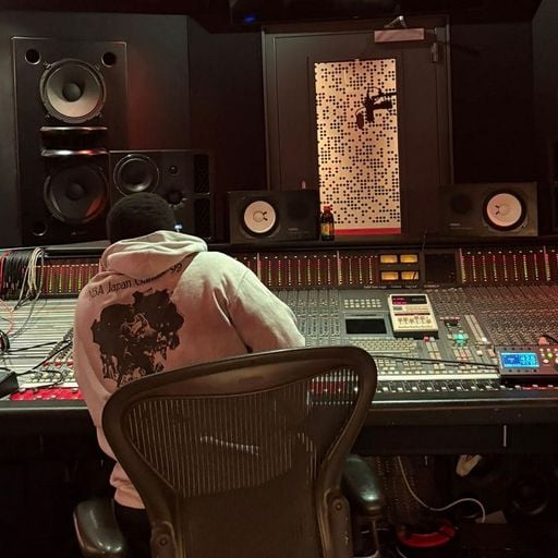 The Early Bird Show w/ spirit blue & Theo (Scenic Route) - 11th February 2026