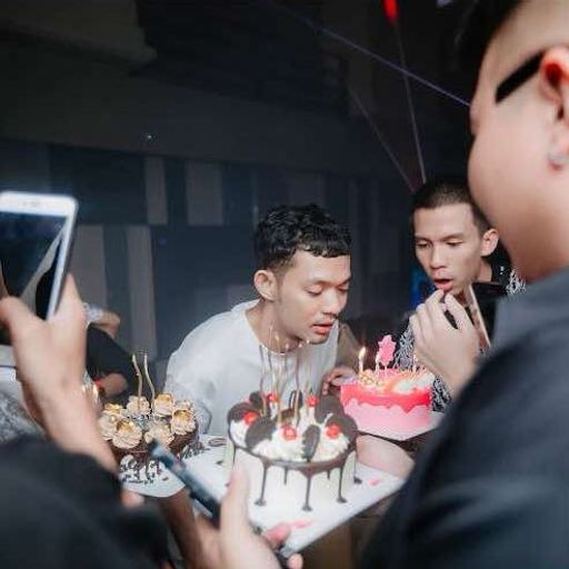 ทรงซ้อที่คุณกอดผมสอดมาหมดแล้ว HBD.Apinya & Focus