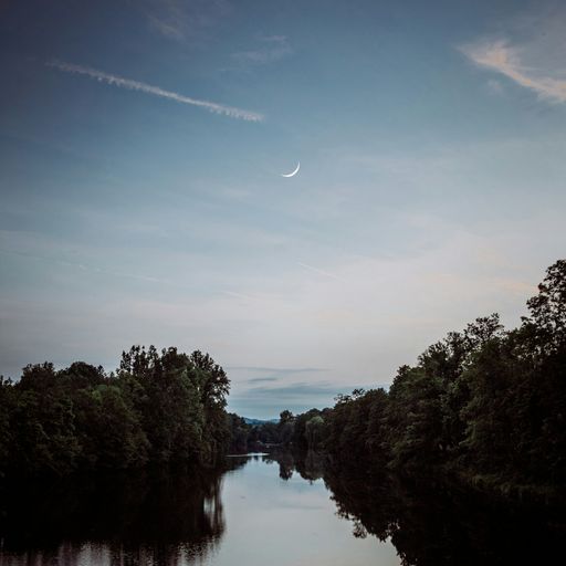 Naviar Broadcast #318 - Only the Moon Remains - 8th May 2024