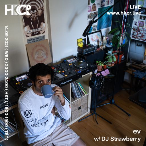 ev w/ DJ Strawberry - 14/09/2021