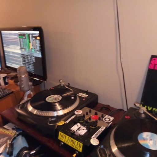 Fufu Radio Episode Sixty Six (27 August 2019)