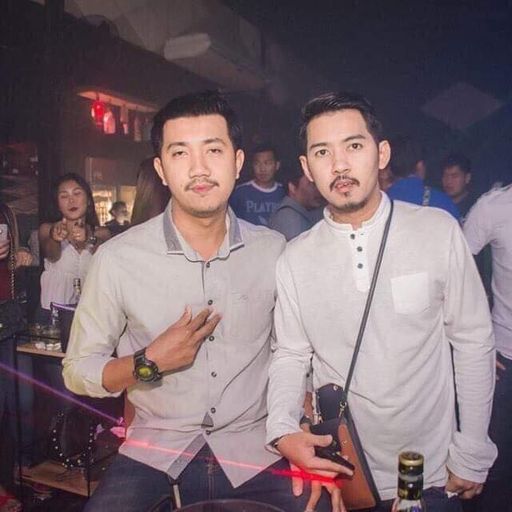 ตกดึกยังคึกอยู่ By เจ็กกลม บางพลี