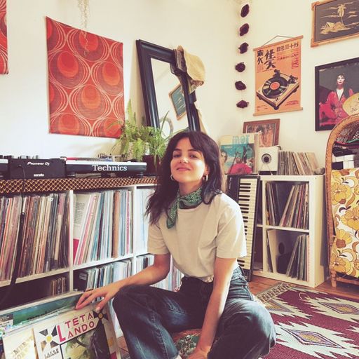 Worldwide Breakfast: Valentine Comar w/ Léna C. (guest mix) // 09-07-2025