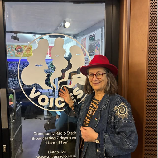 Debbie Golt [Vinyl Sisters Takeover] - 31/03/26 - Voices Radio