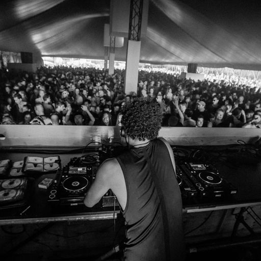 Steve Rachmad at Sala Futura (Ribadeo - Spain) - 3 March 2001