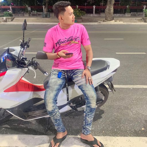 ทรงเอทรงเสี่ยก็ขอเคผมดมทั้งนั่น บายบังบูนะจ๊ะ