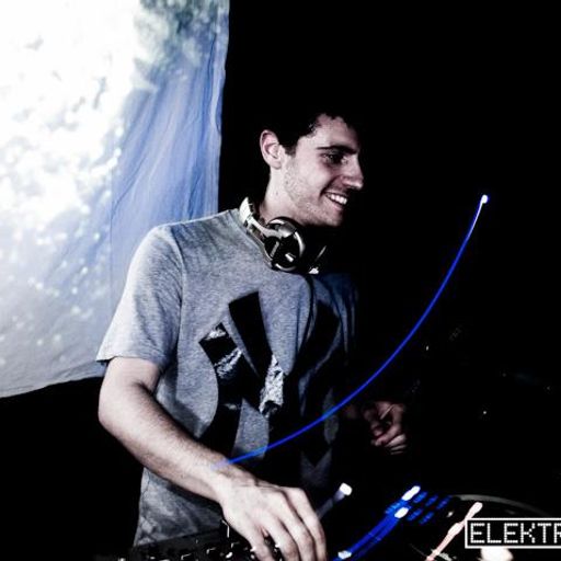 Guest Mix on Sub FM show: SKOOLX