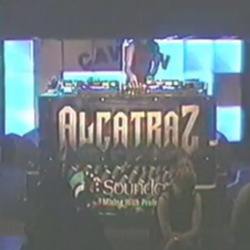 Mike Forshaw & Steve Rachmad at "Alcatraz" @ Cavern Club (Liverpool-UK) - 2 December 2005