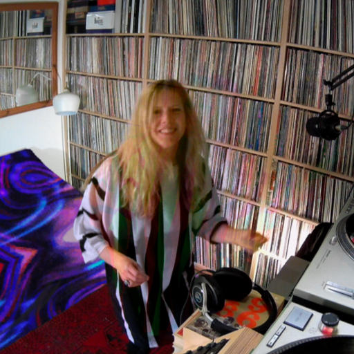 Cosmodelica: Colleen 'Cosmo' Murphy // 15-10-21