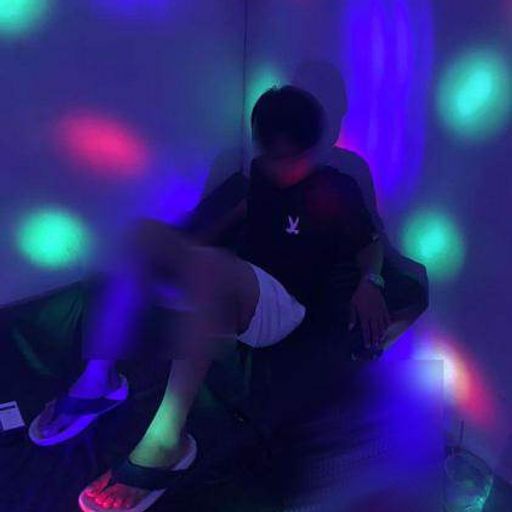 เรื่องหี ผมสู้ตาย  คุณ ร่ำรวย Byระดับเสี่ยรีฟชื่อนี้มีแต่ให้