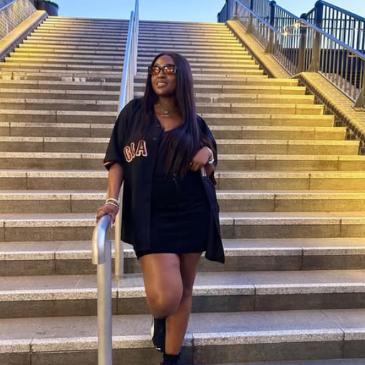 EMMA LOU - Munseverse 30/04/2025