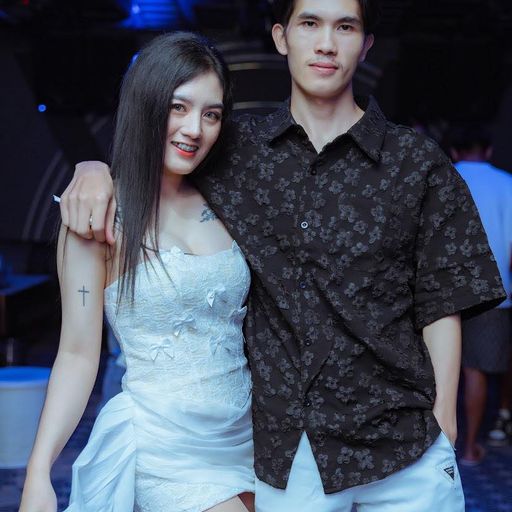 ความสุข มักอยู่ในถุงซิบ By น้องหญิงตู้ปลา หลอยหลาว [DJ MOS KTL]