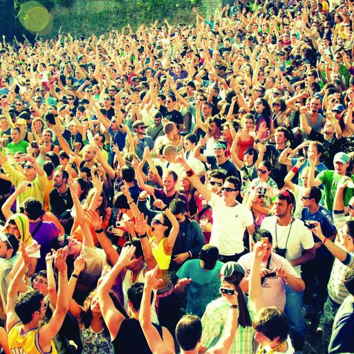 Danni Menzies 180315