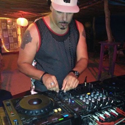 ROGER SANCHEZ - IBIZA SONICA SUNSET SESSIONS @ KUMHARAS IBIZA - 4 SEPTIEMBRE 2014