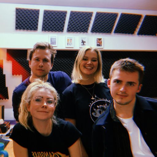 Jodie & Briony's 'Hoxton Hot List' X APRE