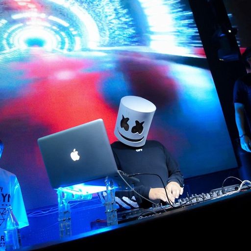 Happy New Year 2020 By.ต้อม พงศธร