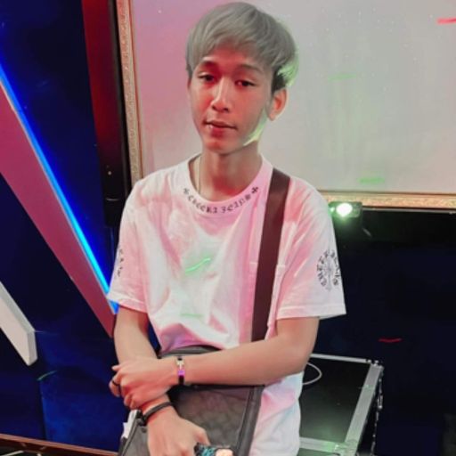เมียบอกให้ผมเลิกไปตี้ ให้ผมไปบอกเลิกเมียยังดีกว่า By.เฟียสส้ะด้วย ช่วยไม่ได้