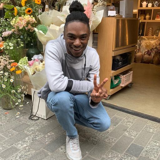 Elmari's Treasure Box - 12/06/24 [Voices Radio]