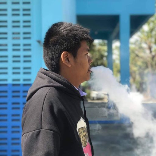 โทษที่เรามันทรงเสพ เลยสู้ทรงเอของเทอไม่ได้ BY แล้วบอกหัวจ่าย ที่ไหนได้ขวดน้ำปลา