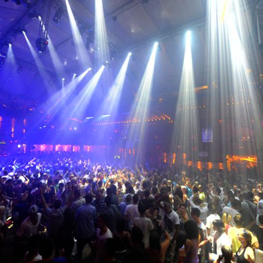 AMNESIA IBIZA - AMNESIA PRESENTS SPECIAL CONTAKT 9 JULIO Part.2