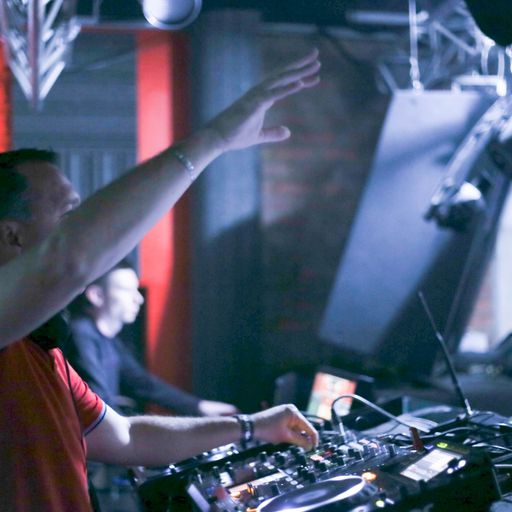 195DTBMIXFMSAT14NOV2015