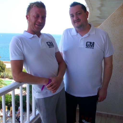 Groove Motion Live At The Funky End Bar - 18th December 2010