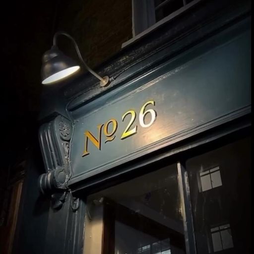 Strictly Vinyl / Neil Thornton & Colin Currie  / 26 Curtain Rd / 30/10