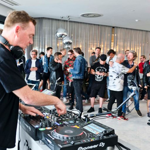 NICK WARREN - IMS @ HARD ROCK HOTEL
