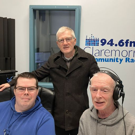 Colmán O Raghallaihh chats with Martin and Paul