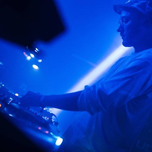 On the Floor – Gray Chalk at RBMA Weekender Zürich